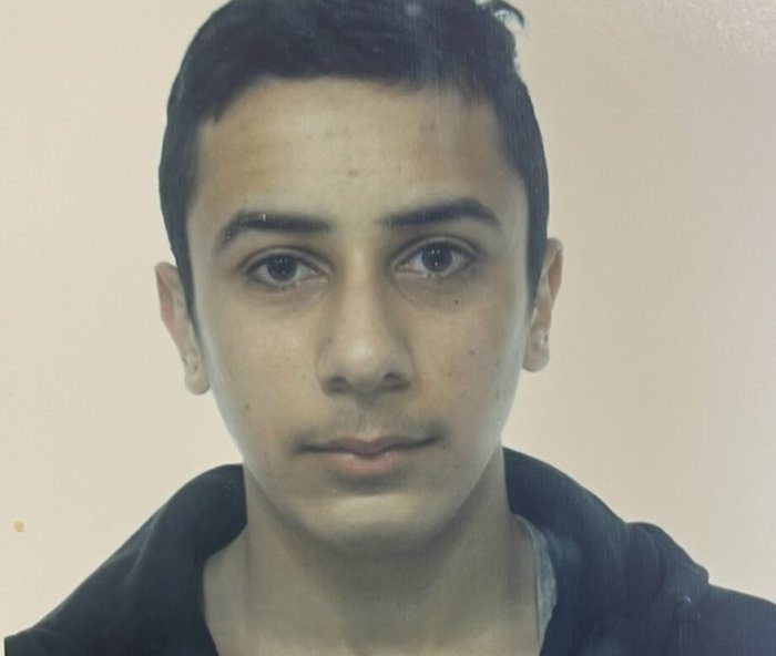 γραφικό Police alert 16-year-old missing from home