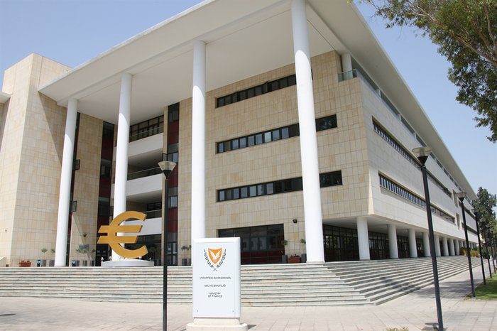 φωτογραφία ΔΙΑΦΑΝΕΙΑ Η ΧΑΣΜΑ Οι μισθοί των κρατικών αξιωματούχων αποκαλύπτονται