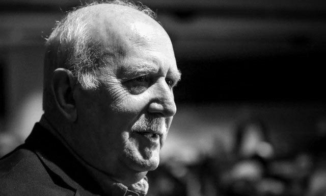 Visual Giorgos Papadakis Emotional Farewell in Ritsona Video