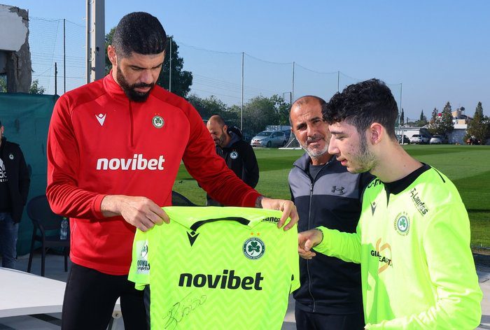 φωτογραφία DREAM GREEN Ο Κυριάκος και ο Χαρίτος γνώρισαν τους αγαπημένους τους