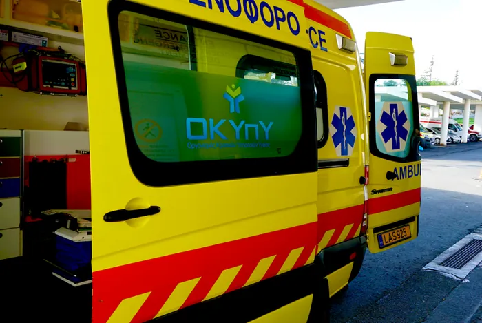 οπτικό Φλεγόμενο όχημα και δύο τραυματίες σε σοβαρό τροχαίο στη Μοσφιλωτή